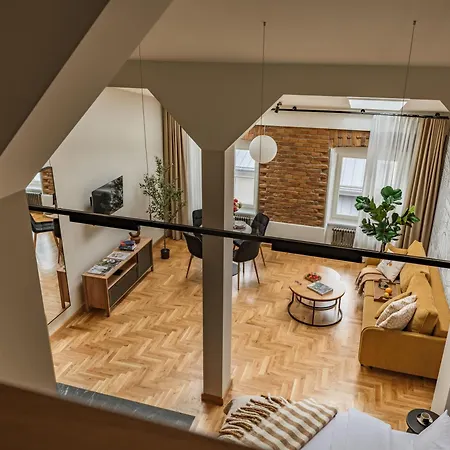 Apartman Art Palace By Fragola Collection